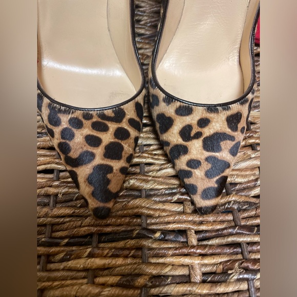 Christian Louboutin So Kate Cheetah Print Pumps - Picture 5 of 10